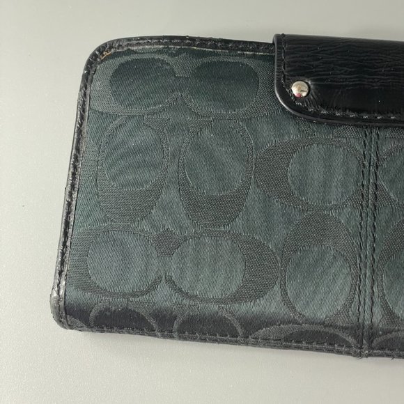 Coach Accordion Black Signature C Bifold Long Wallet - Picture 5 of 15